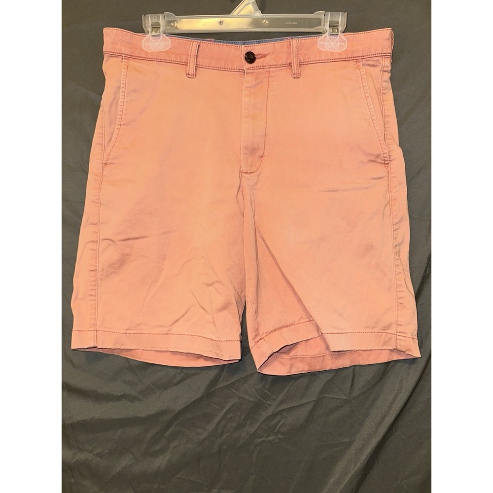 LL Bean Shorts Size 40 X 9 Mens Standard Fit Salmon Red Chino Stretch Flat Front
